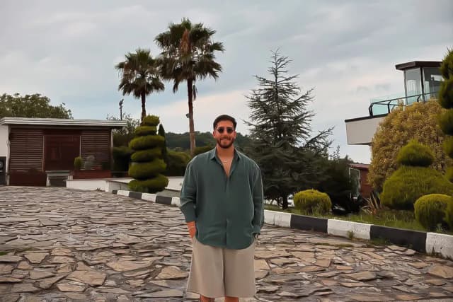 آرایشگاه مردانه پیام استایل